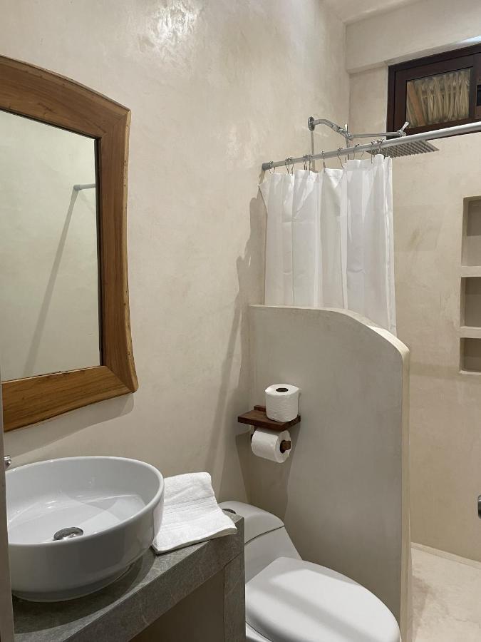 Mexhe Hotel El Cuyo Kültér fotó