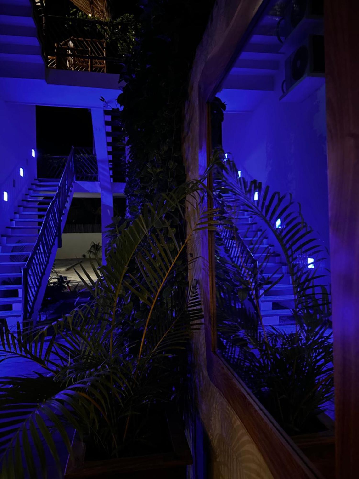 Mexhe Hotel El Cuyo Kültér fotó