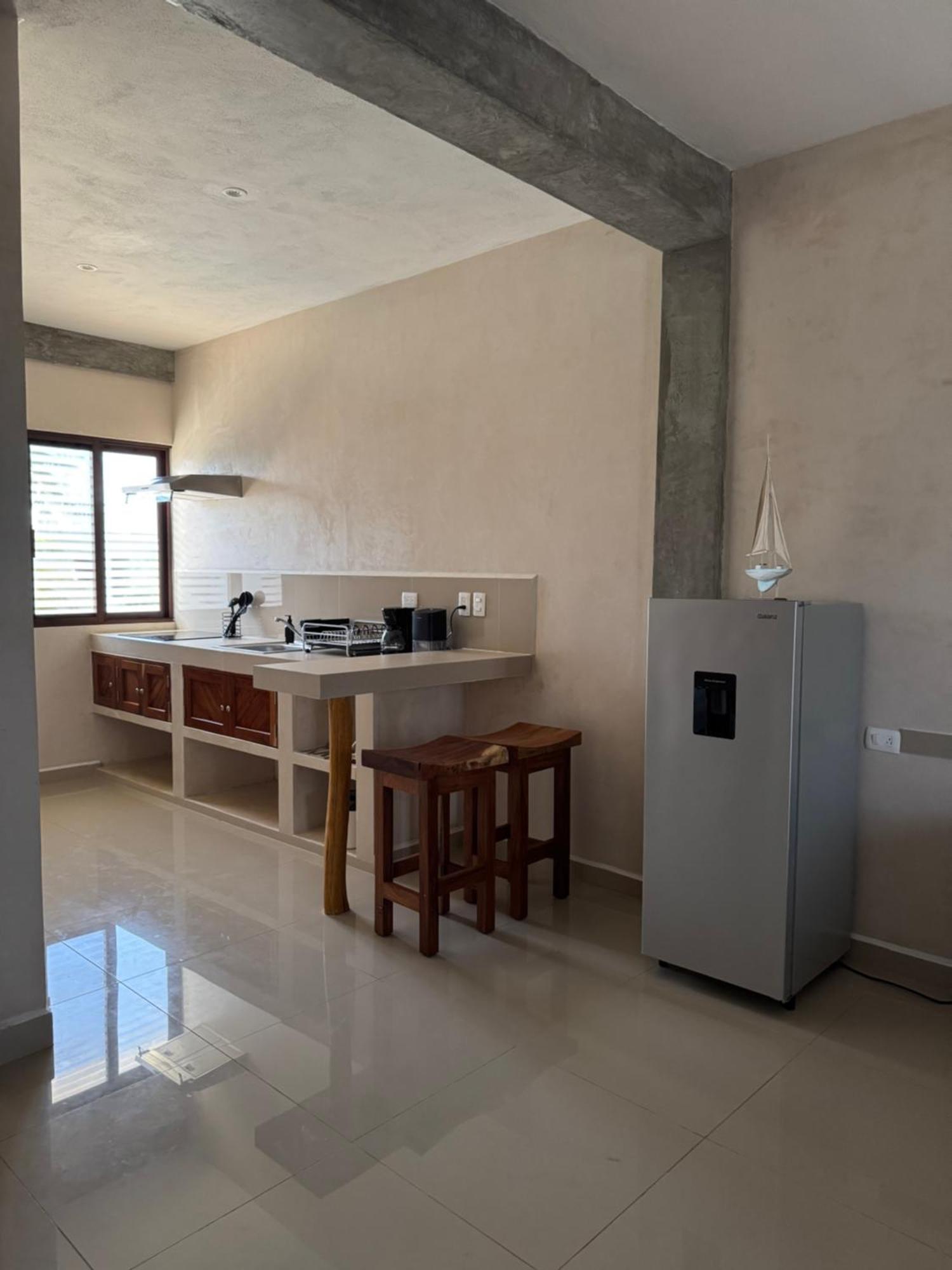 Mexhe Hotel El Cuyo Kültér fotó