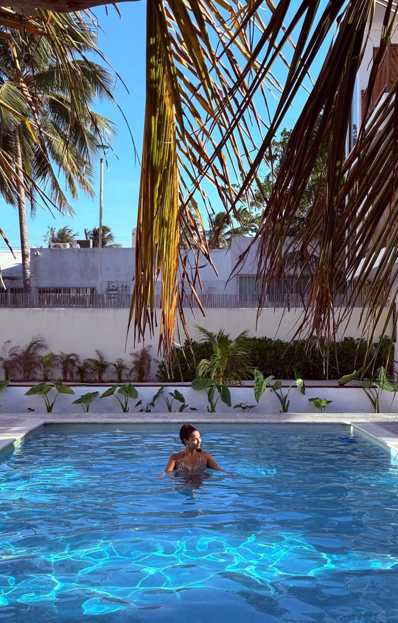 Mexhe Hotel El Cuyo Kültér fotó